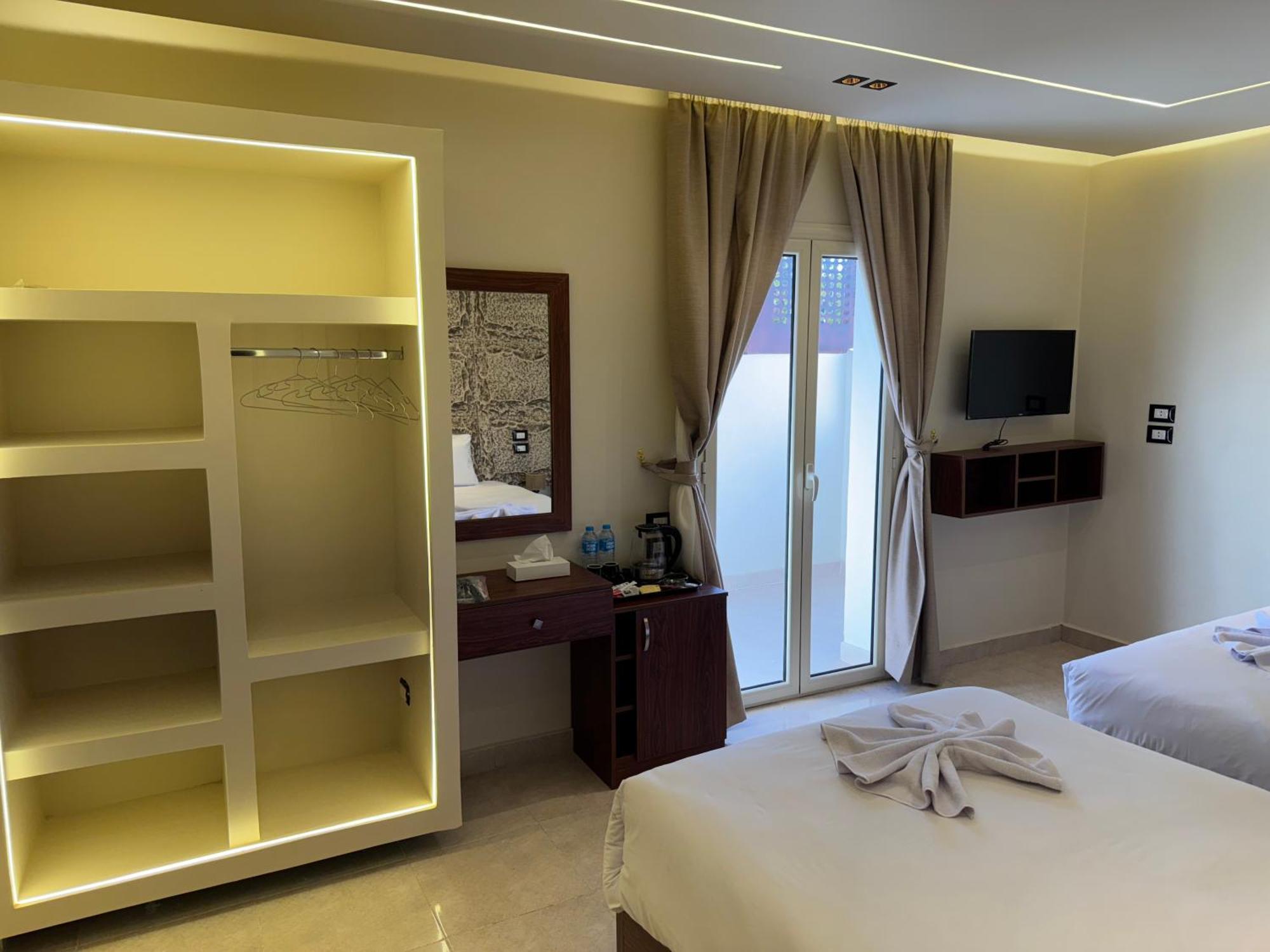 Master Pyramids Hotel Al Kawm al Akhdar 외부 사진